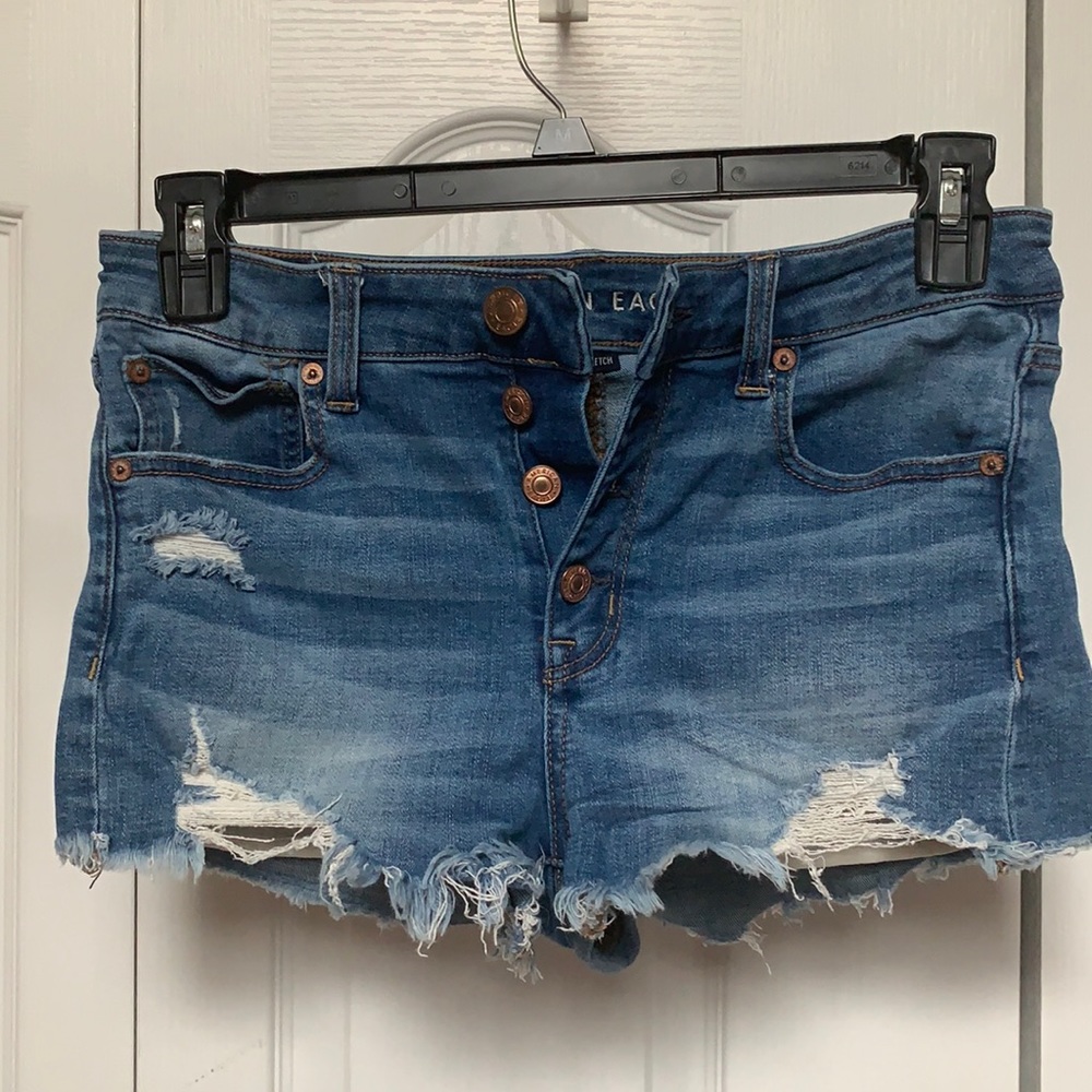 American Eagle Hi-Rise Shortie